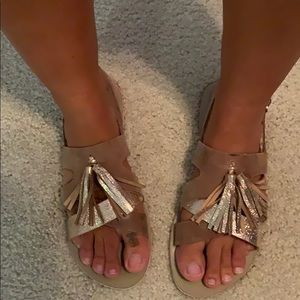 Joyfolie sandals size 8.5